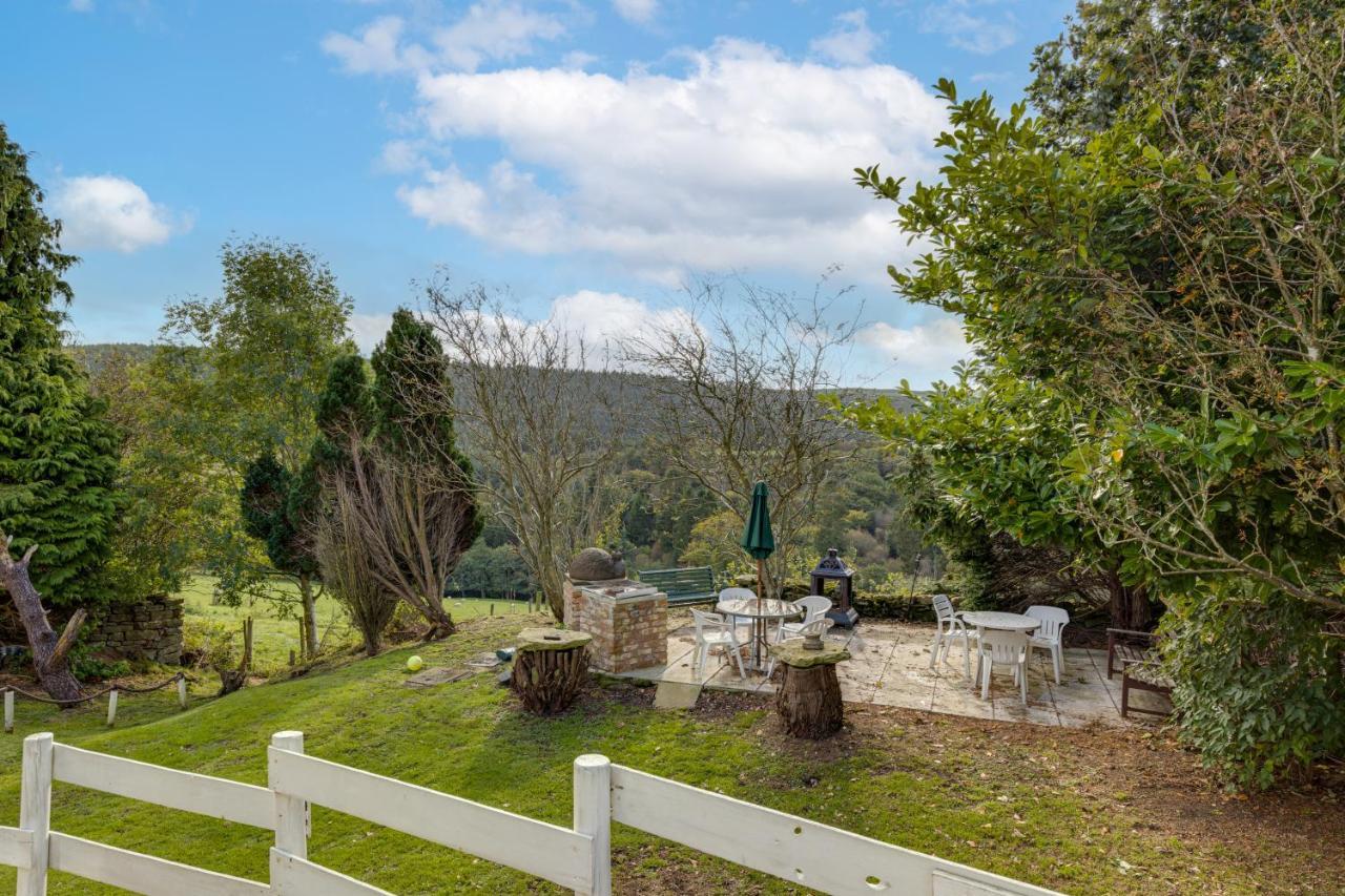 Family Country Cottage With A Private Valley View Scarborough Bagian luar foto
