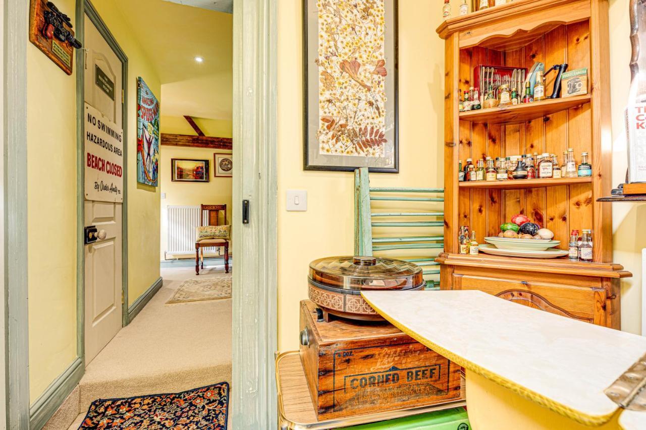 Family Country Cottage With A Private Valley View Scarborough Bagian luar foto